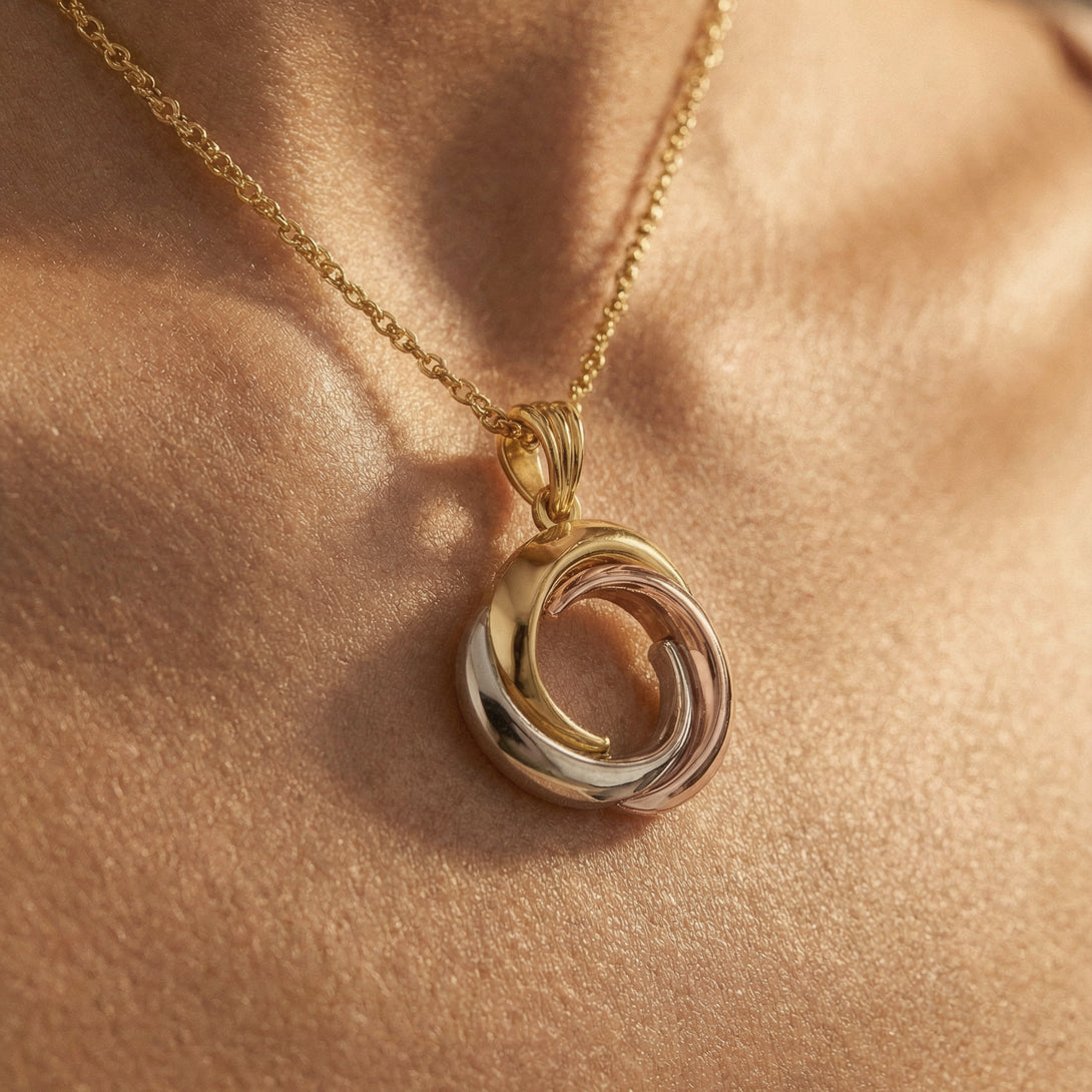 Stunning Three-Round Intertwined Necklace - Angela No. 4