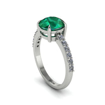 Traditional_emerald_Engagement_Ring (1).jpg