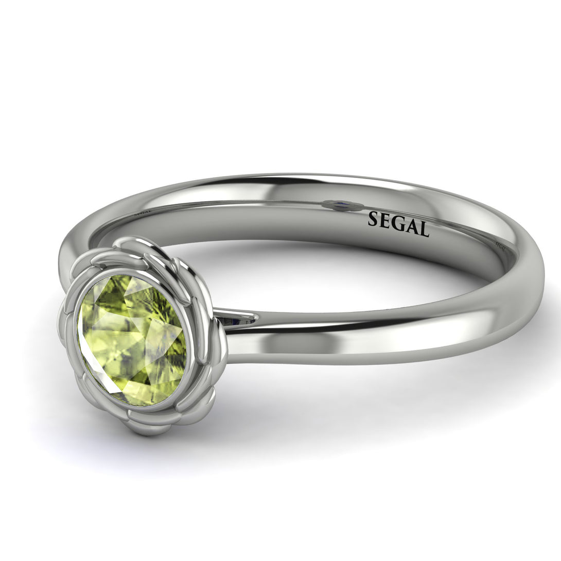 Solitaire Minimalist Peridot Ring - Eden No. 703