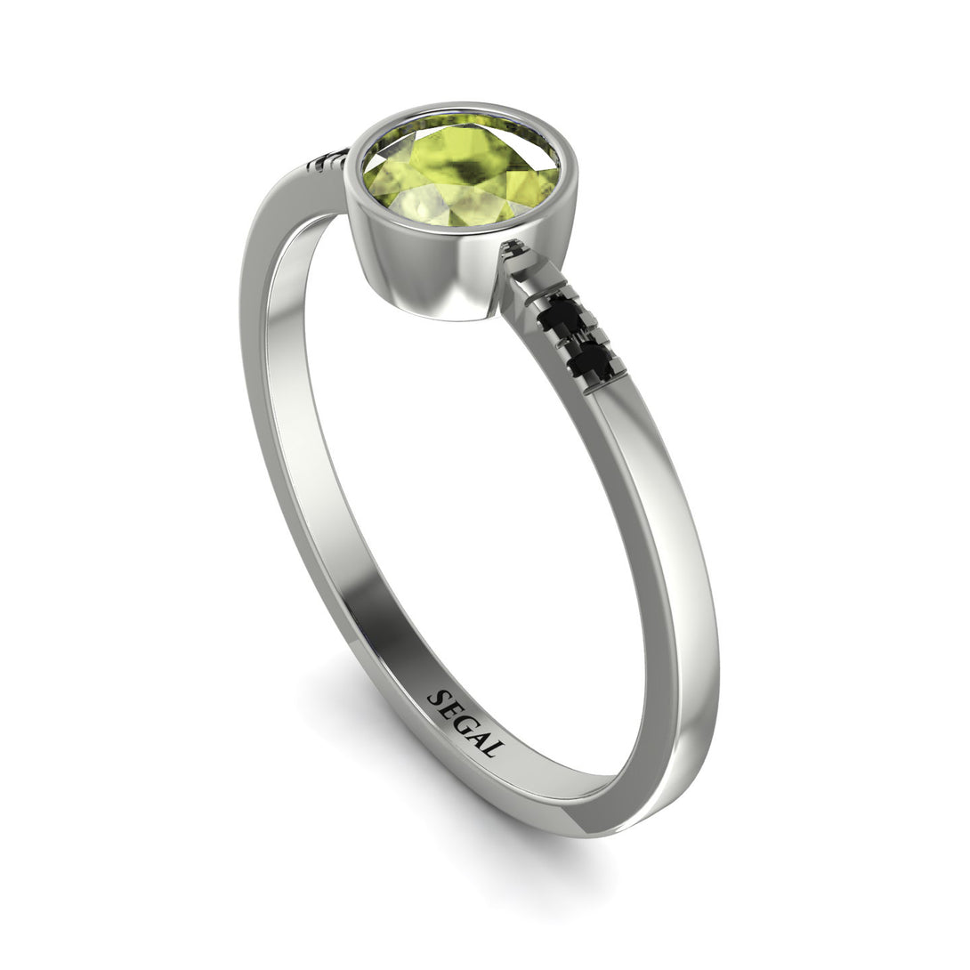 Bezel Minimalist Peridot Ring - Kinsley No. 706