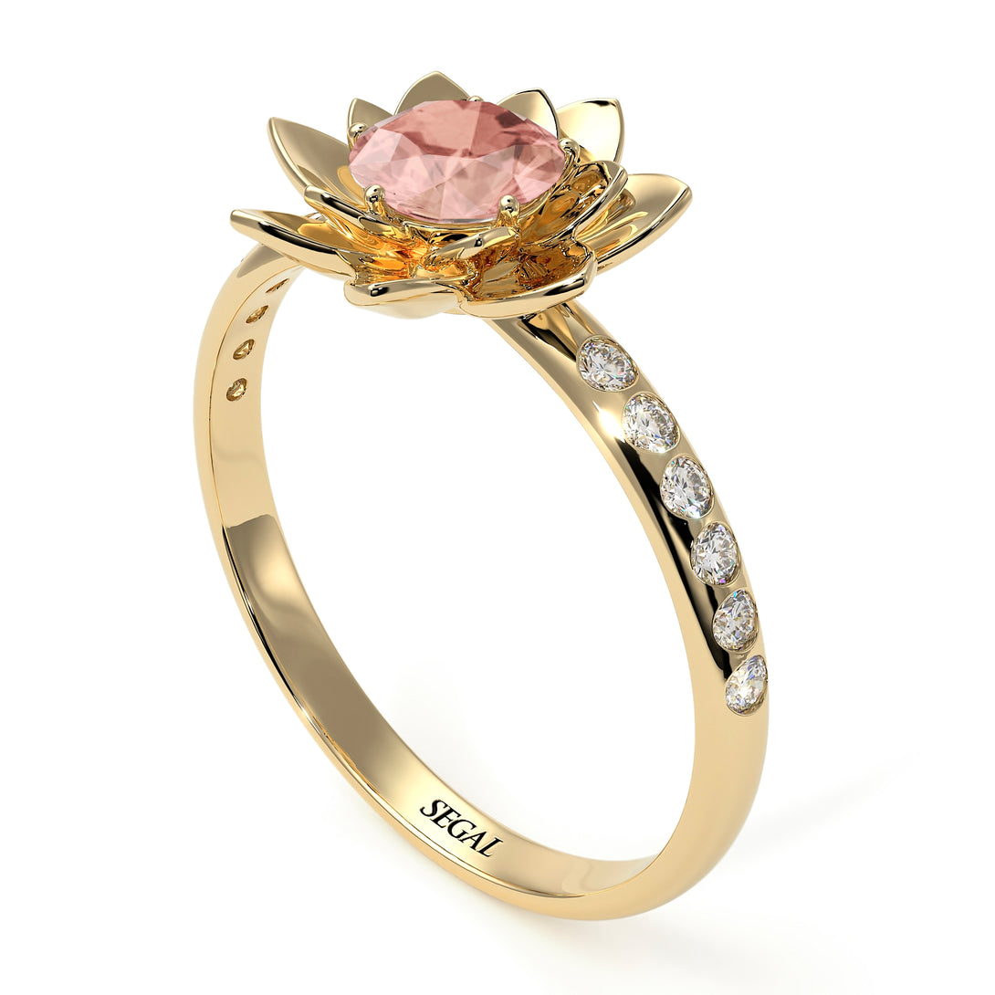 Lotus Flower Morganite ring - Lotus no. 901