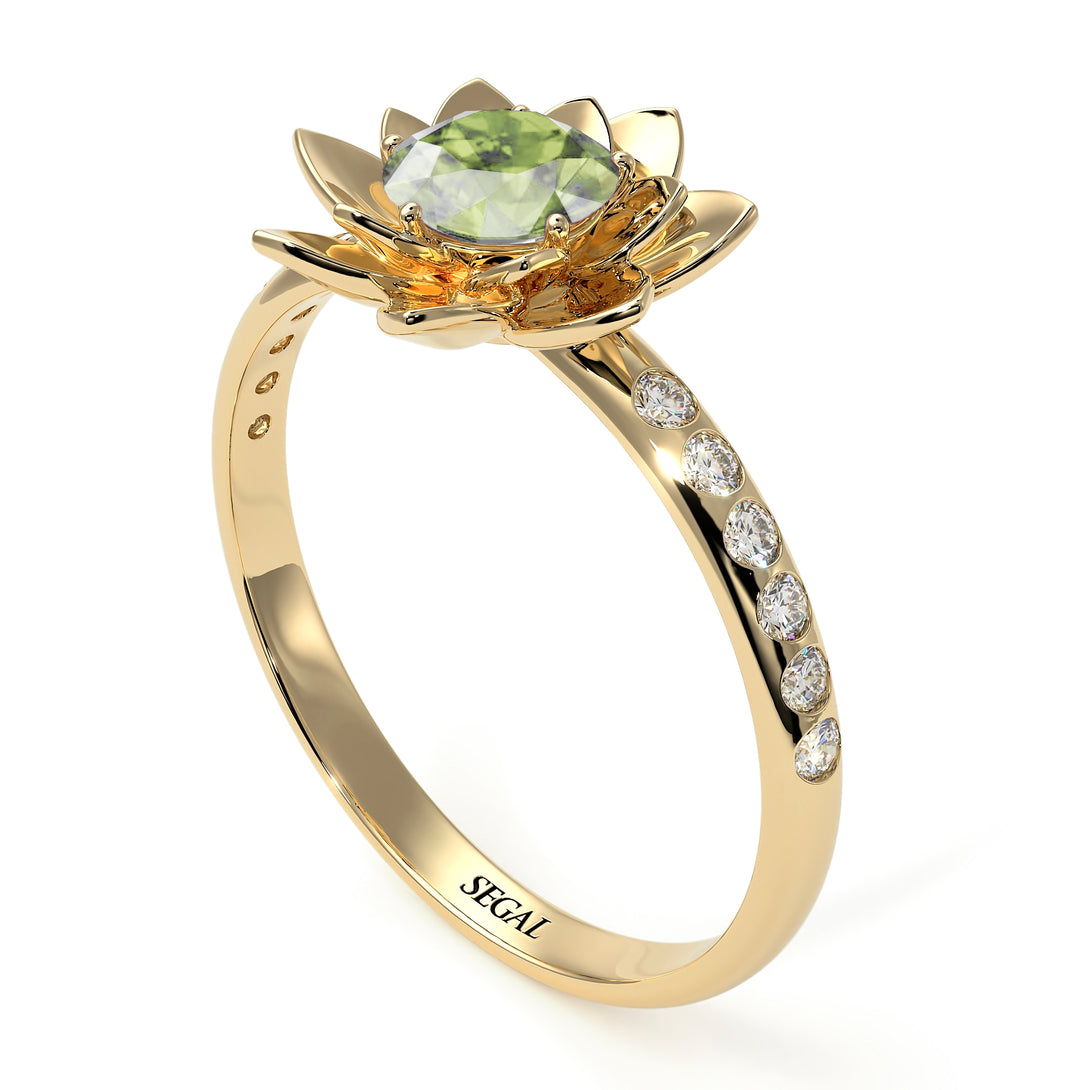 Lotus Flower Peridot ring - Lotus no. 701