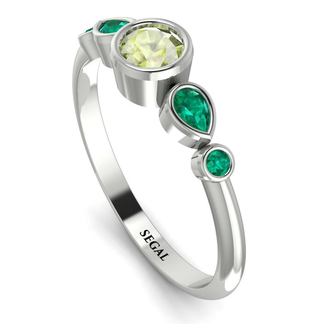 Bezel Symmetrical Peridot Ring - Ivy No. 606