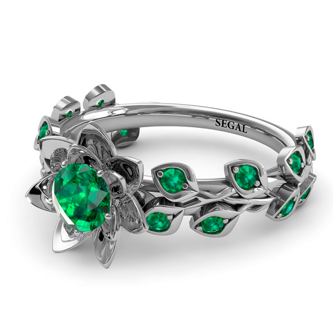 Lotus Flower And Leaves - Anna no. 15