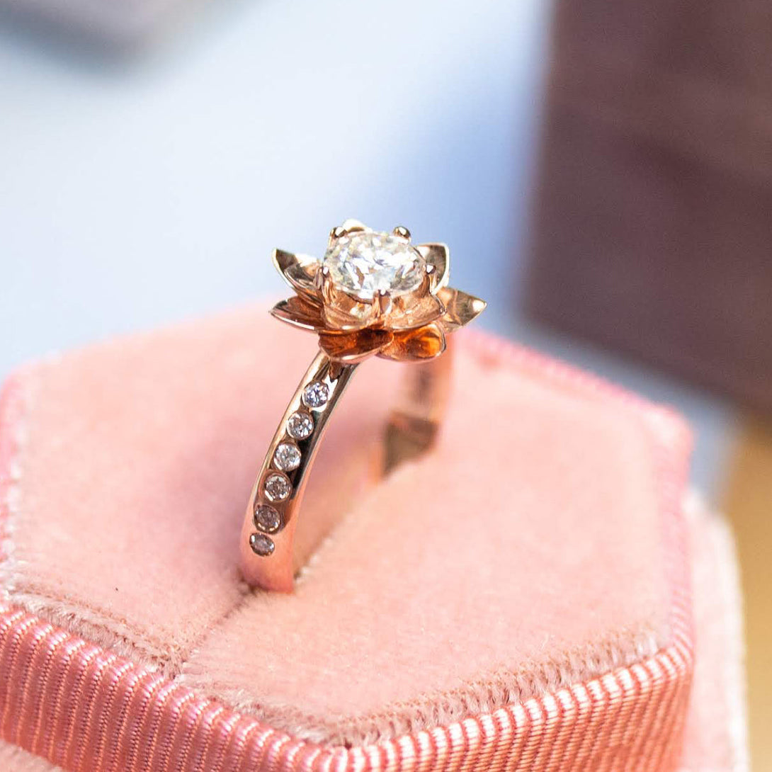 Lotus Flower Sapphire ring - Lotus no. 26