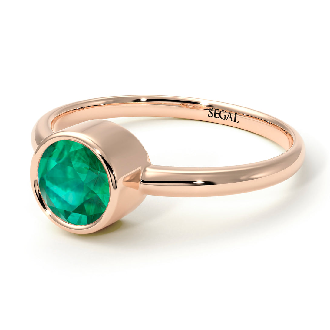 Solitaire Bezel Emerald Ring - Emerson No. 5