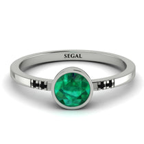 Bezel Minimalist Emerald Ring - Kinsley No. 21 image 1