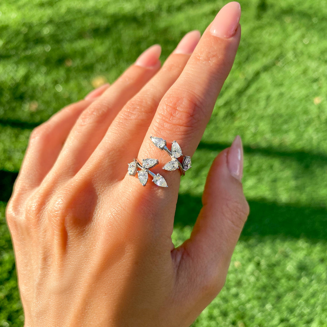 Floral Branch-shaped ring with Diamond Leaves - Aphrodite no. 1