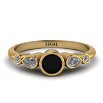 bezel_symmetrical_black_diamond_Ring_2.jpg