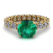 Fancy_Emerald_engagement_ring_2.jpg
