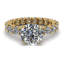 Fancy_diamond_engagement_ring_2.jpg