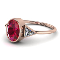 Geometrical_bezel_Ruby_Ring_3.jpg