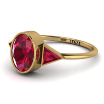 Geometrical_bezel_Ruby_Ring_3.jpg