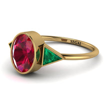 Geometrical_bezel_Ruby_Ring_3.jpg