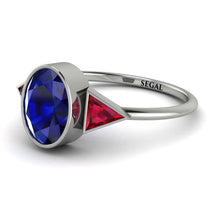 Geometrical_bezel_Sapphire_Ring_3.jpg