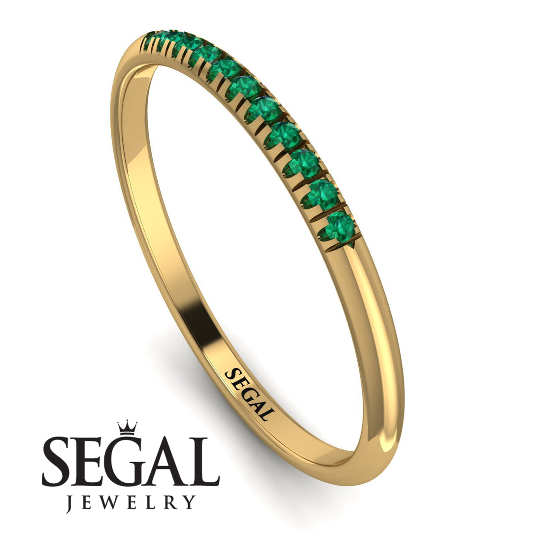 Half Eternity Band With Emerald - Ayla No. 4