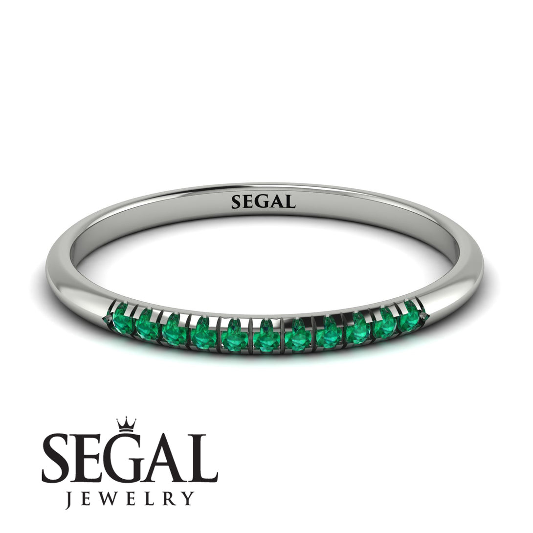 Half Eternity Band With Emerald - Ayla No. 6