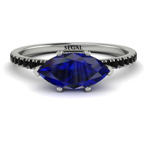 Marqise_Sapphire_engagement_ring_2.jpg