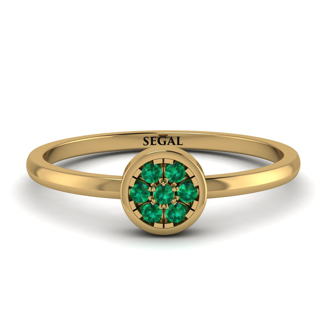 Minimalist Round Emerald Ring - Mckenna No. 4