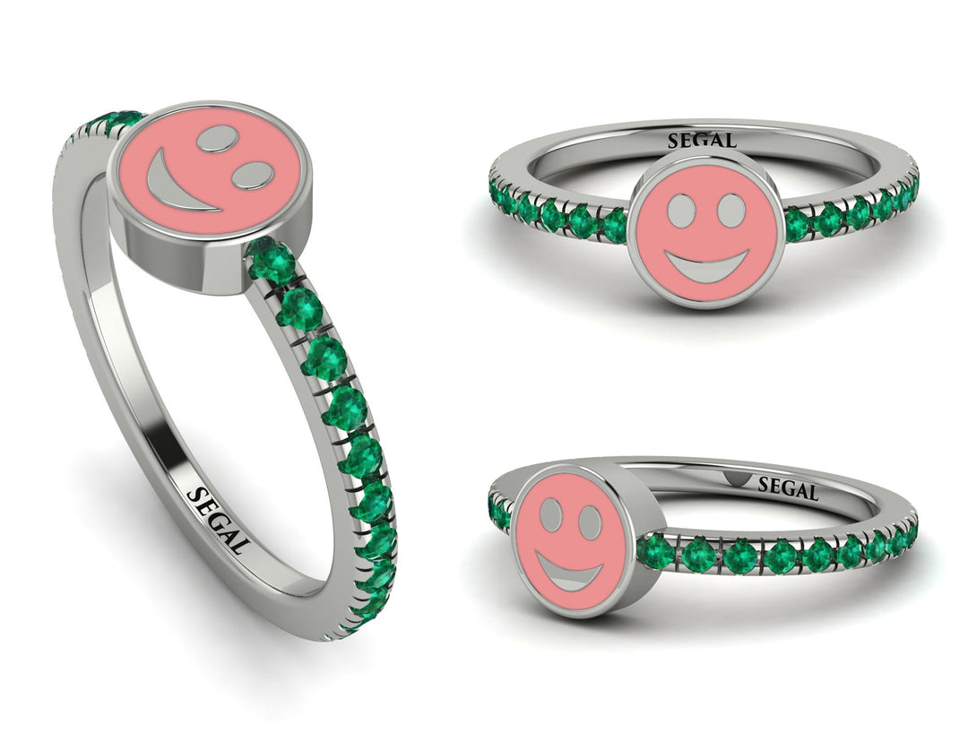 Elegant Enamel Smile Emerald Ring - Smile No. 6