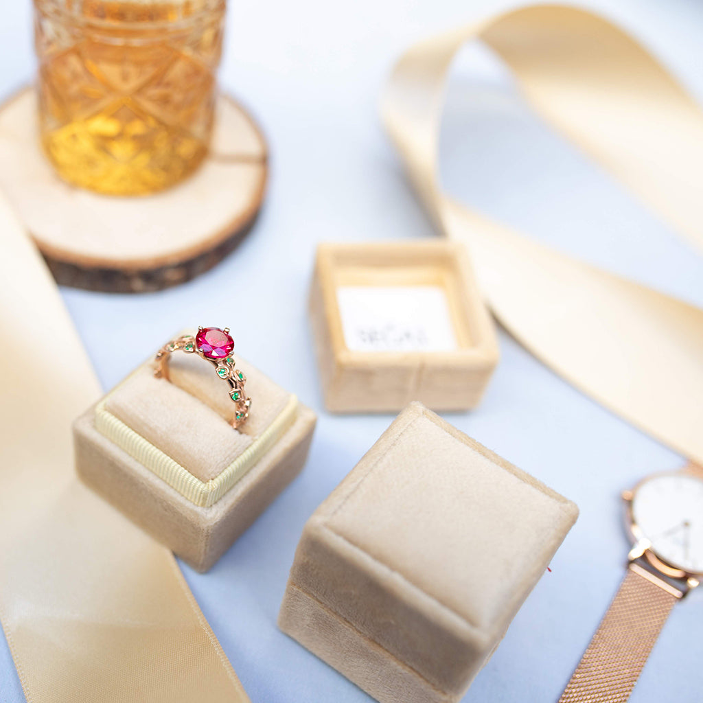 Leaves All Around Emerald Ring - Sydney 2ct No. 19