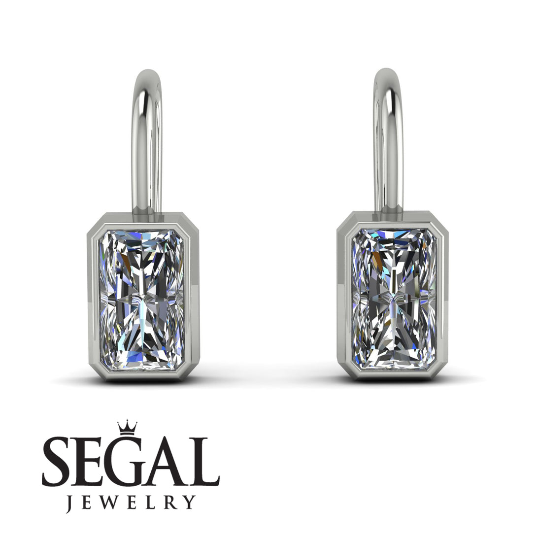 Bezel Diamond Emerald Earrings - Perla No. 3