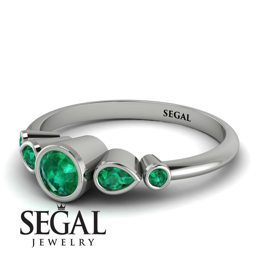 Bezel Symmetrical Emerald Ring - Ivy No. 21