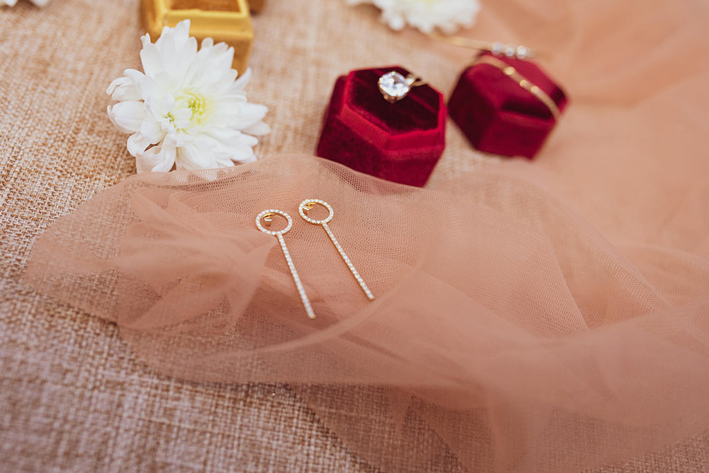 Hanging Circle Emerald Earrings - Lilah No. 4