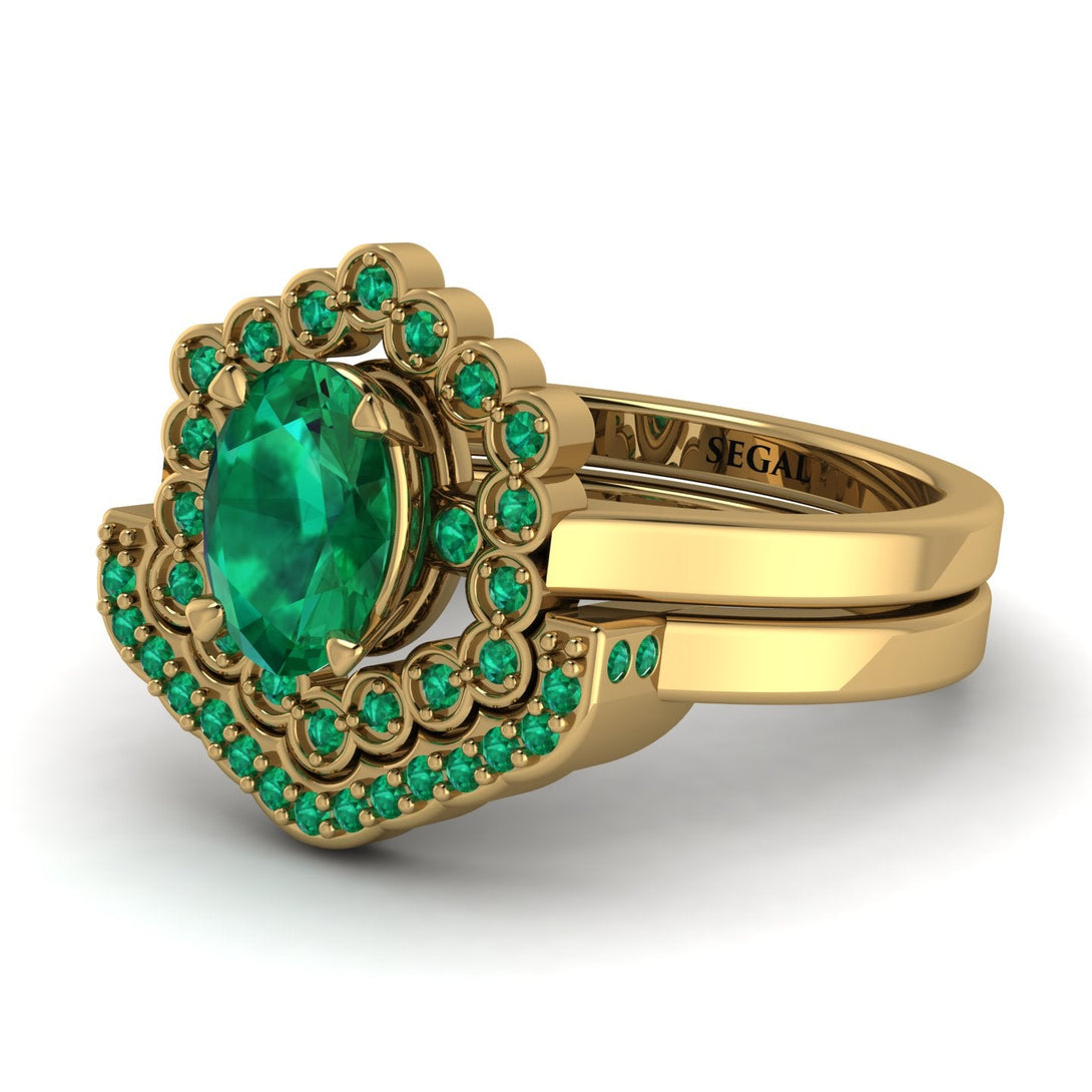 Honeycomb Halo Oval Emerald Bridal Set - Laura No. 19