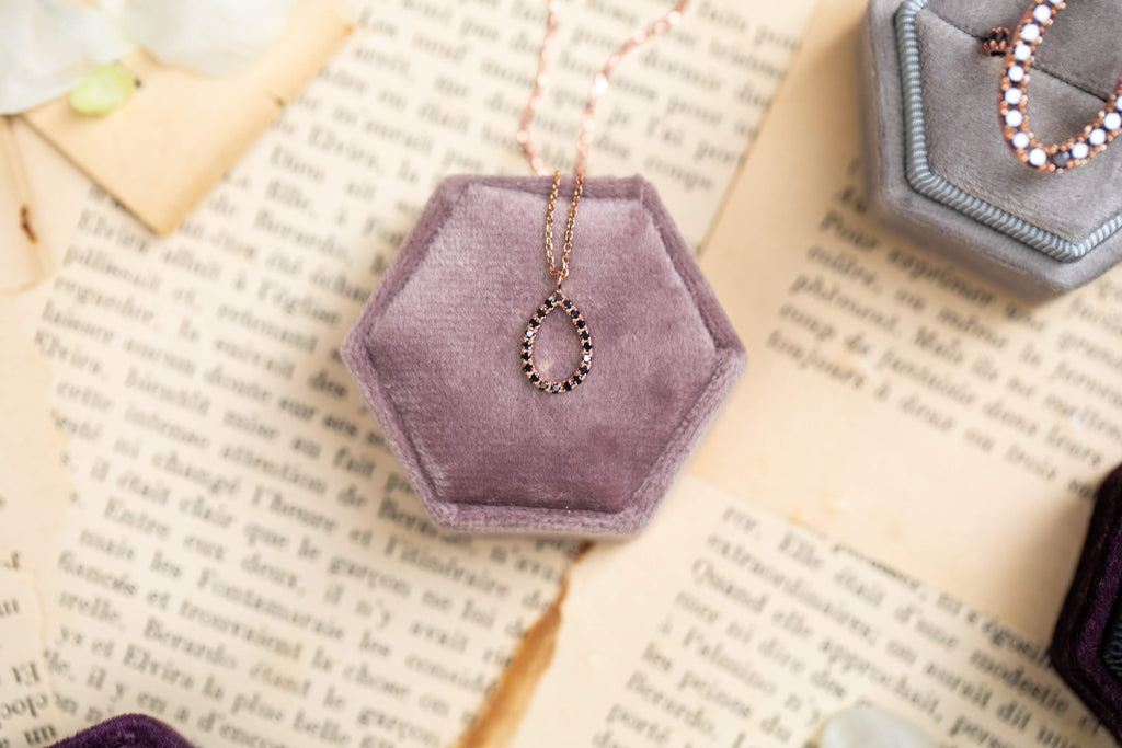 Pear Emerald Necklace - Amina No. 5