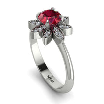 round_ruby_flower_ring1.jpg