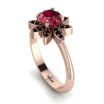 round_ruby_flower_ring1.jpg