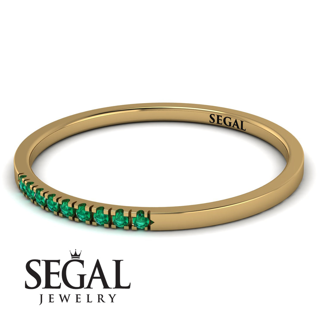 Thin Eternity Emerald Band - Daisy No. 4